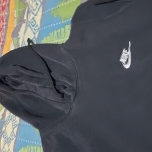 Ladies size XL Nike hoodie...excellent condition